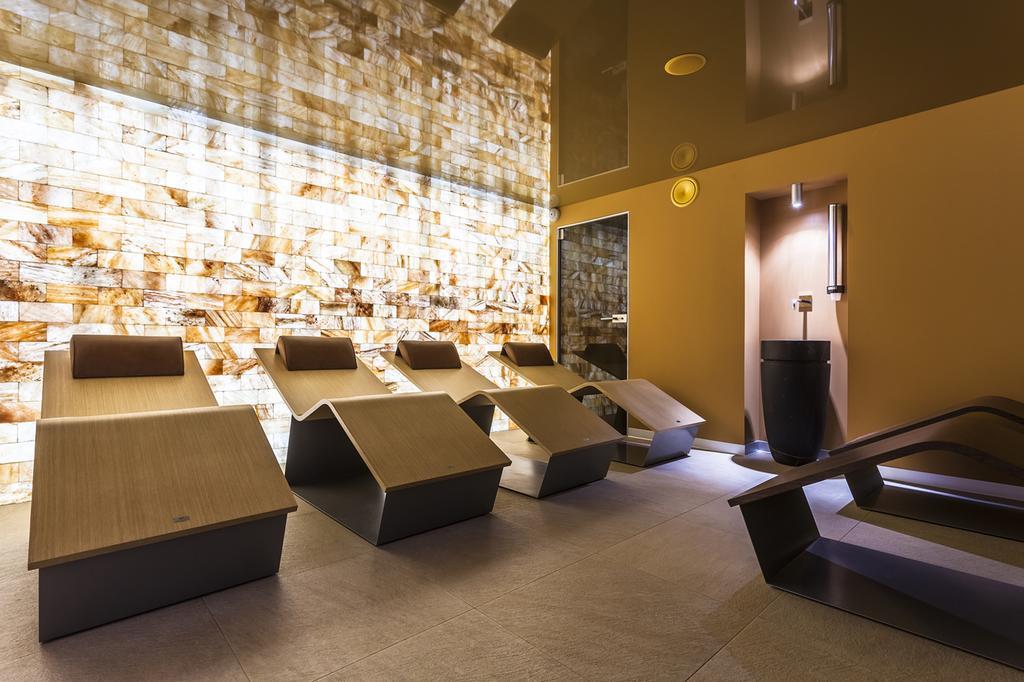 Resident Resort Harrachov & Grotta Spa Eksteriør bilde