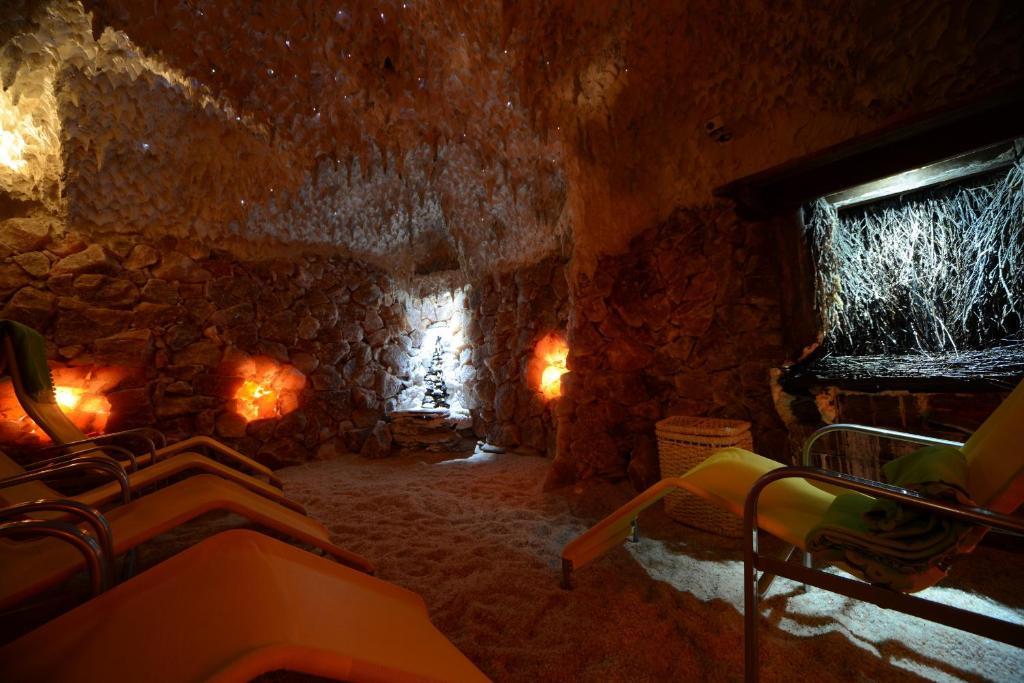 Resident Resort Harrachov & Grotta Spa Eksteriør bilde